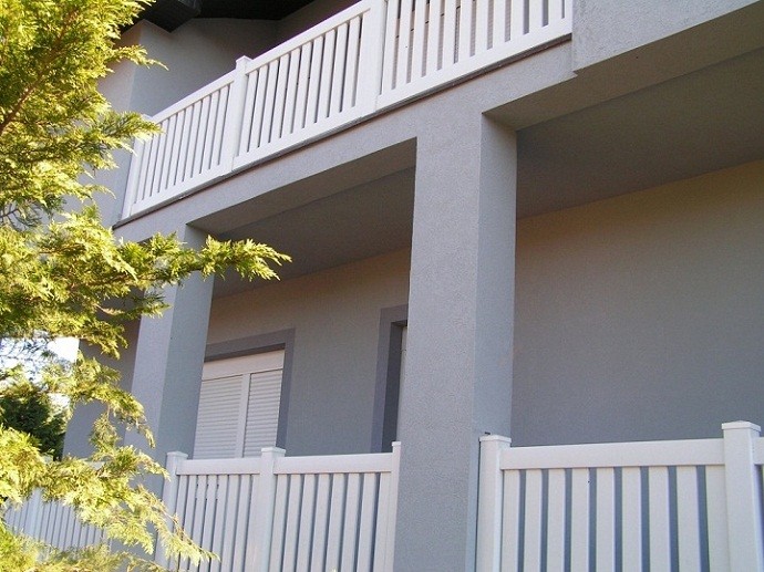 balkonska-ograda-pvc.jpg